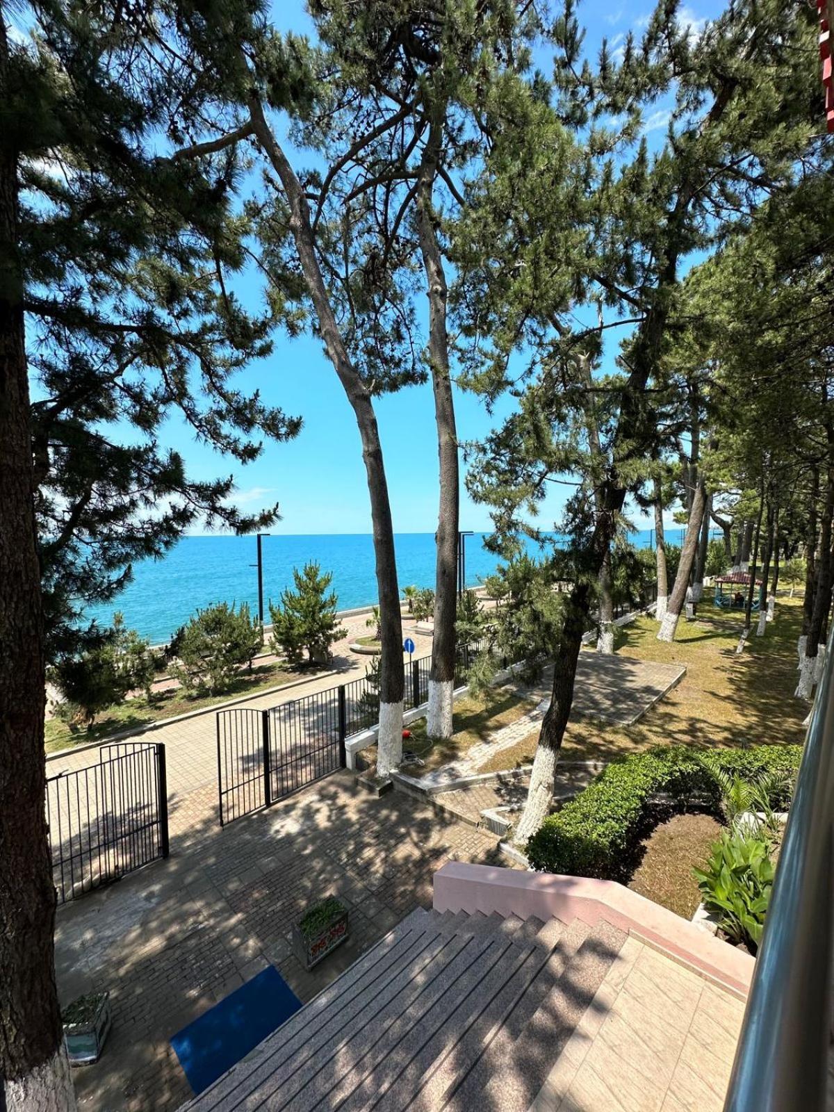 Hotel Solidarity Kobuleti Exteriér fotografie